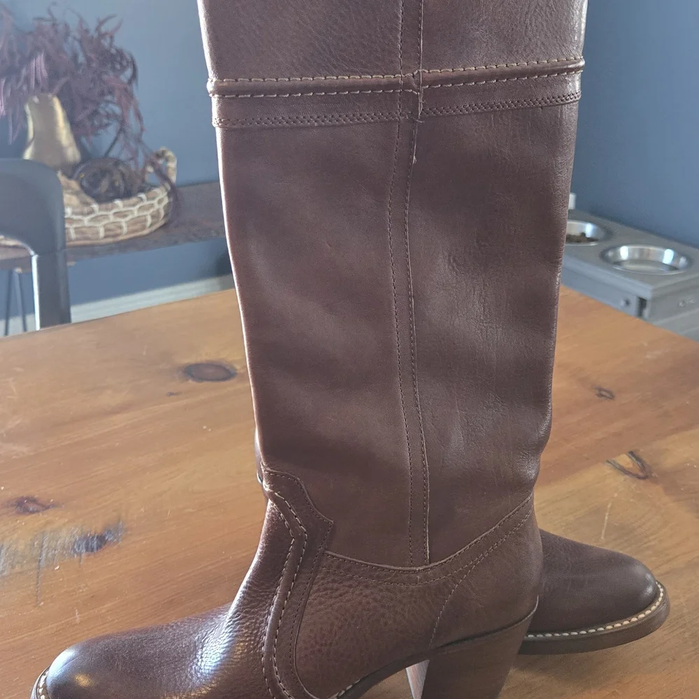 Frye Women's Chestnut Heeled Boots - Picture 2 of 6